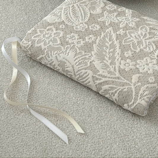 Protège Coran fleurs brodées