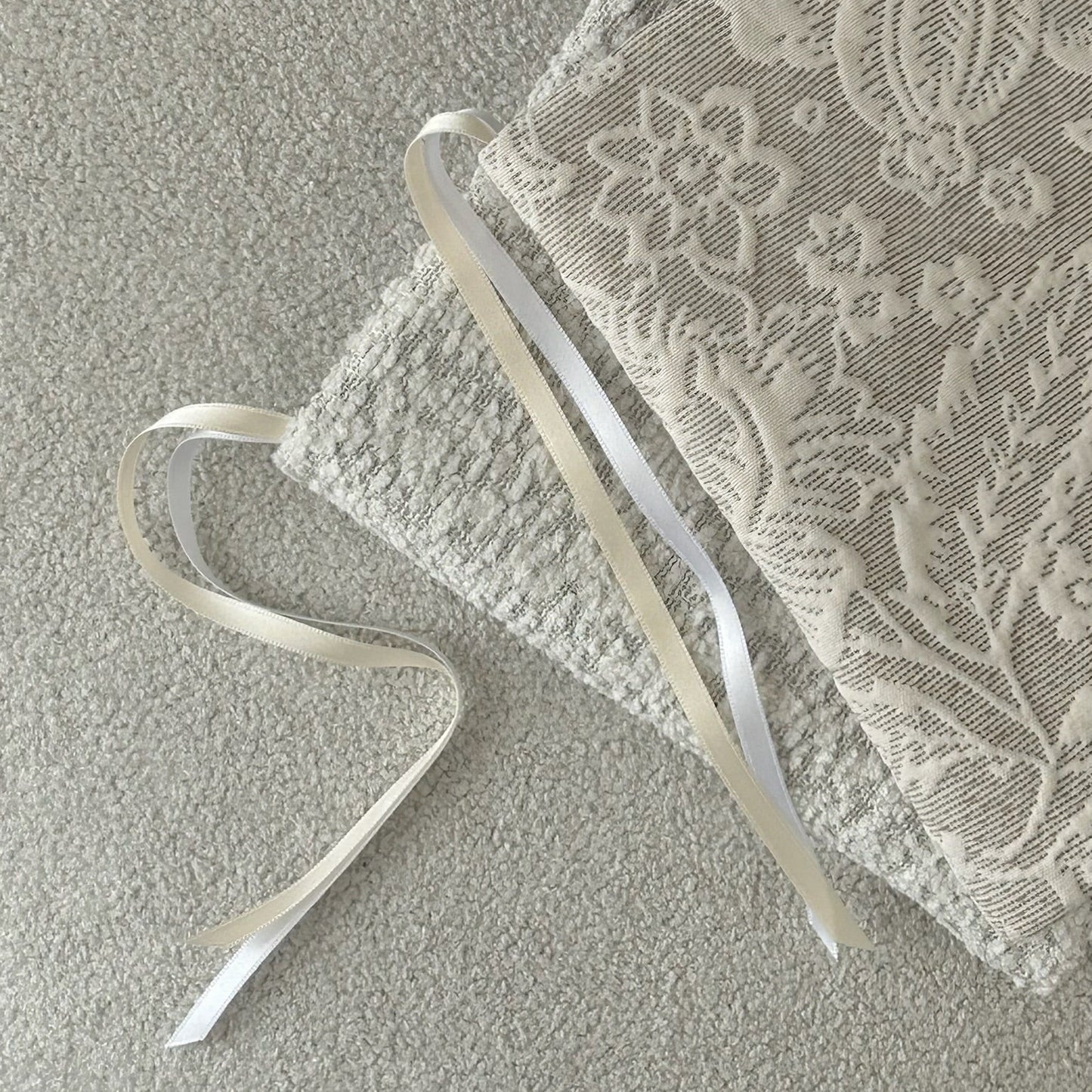 Protège Coran bouclé beige