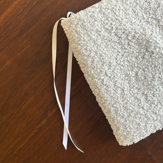 Protège Coran bouclé beige